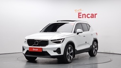 Volvo XC40 2024
