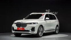 BMW X7 2021