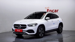 Mercedes-Benz GLA-Class 2021