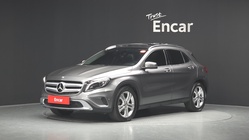 Mercedes-Benz GLA-Class 2015