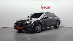 Mercedes-Benz E-Class 2024