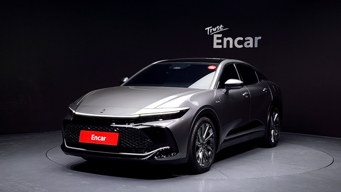 Toyota Crown 2024