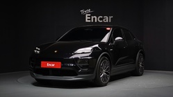 Porsche Macan 2025