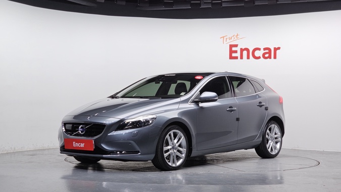 Volvo V40 2016