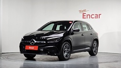 Mercedes-Benz GLA-Class 2025