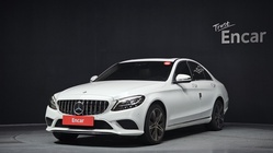 Mercedes-Benz C-Class 2021