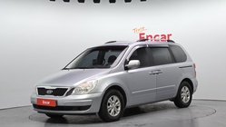 Kia Canival 2011
