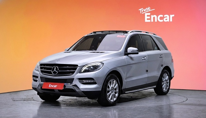Mercedes-Benz M-Class 2012