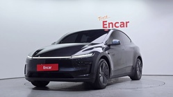 Tesla Model Y 2025