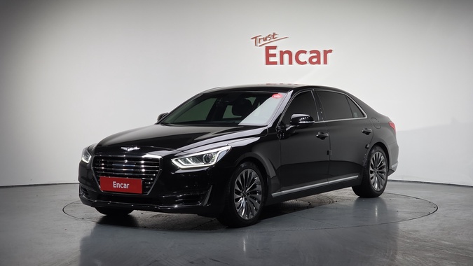 Genesis EQ900 2018