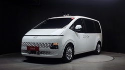 Hyundai Staria 2025