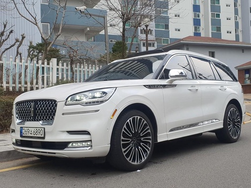 Lincoln Aviator 2021