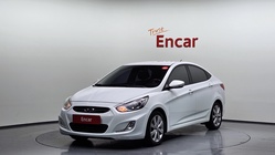 Hyundai Accent 2012