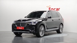 BMW X7 2021