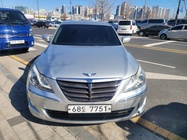 Hyundai Genesis 2011