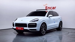 Porsche Cayenne 2021