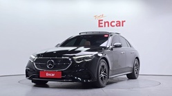 Mercedes-Benz E-Class 2024