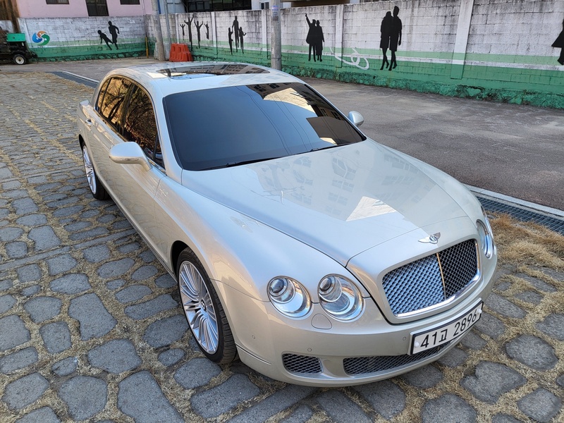 Bentley Flying Spur