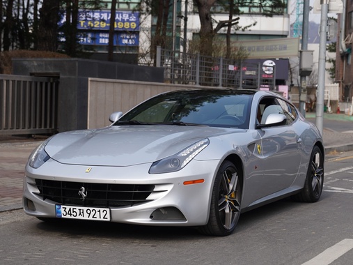 Ferrari FF 2013