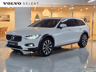 Volvo V90 2024