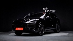 Porsche Cayenne 2025
