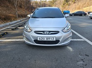 Hyundai Accent 2011