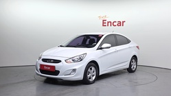Hyundai Accent 2013