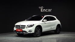 Mercedes-Benz GLA-Class 2019