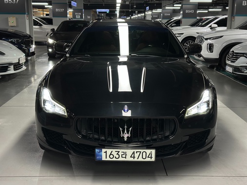 Maserati Quattroporte 2015