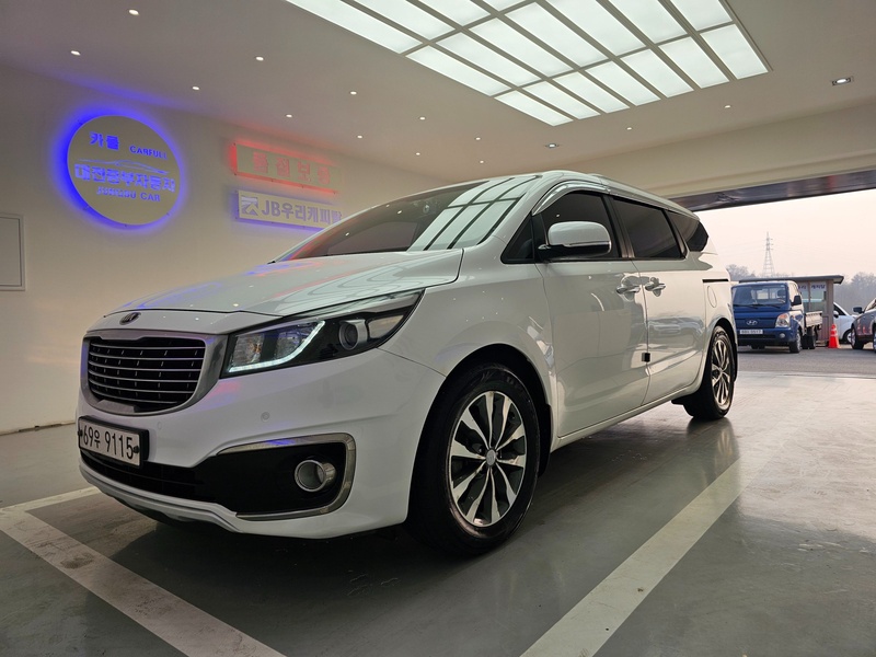 Kia Canival