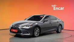 Lexus ES 2019