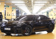 Porsche Panamera 2025