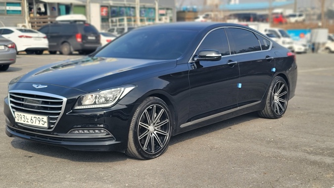 Hyundai Genesis 2016