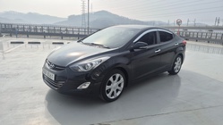 Hyundai Avante 2012