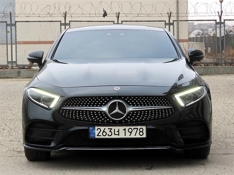 Mercedes-Benz CLS-Class