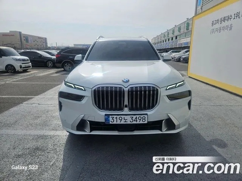 BMW X7