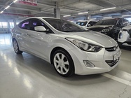 Hyundai Avante 2012