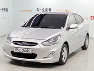 Hyundai Accent 2012