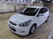 Hyundai Accent 2014