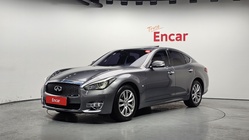 Infiniti Q70 2017