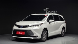 Toyota Sienna 2024