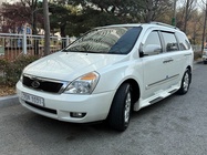 Kia Canival 2011
