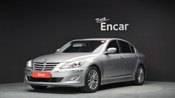 Hyundai Genesis 2012