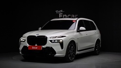 BMW X7 2025