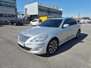 Hyundai Genesis 2011