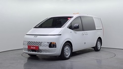 Hyundai Staria 2023