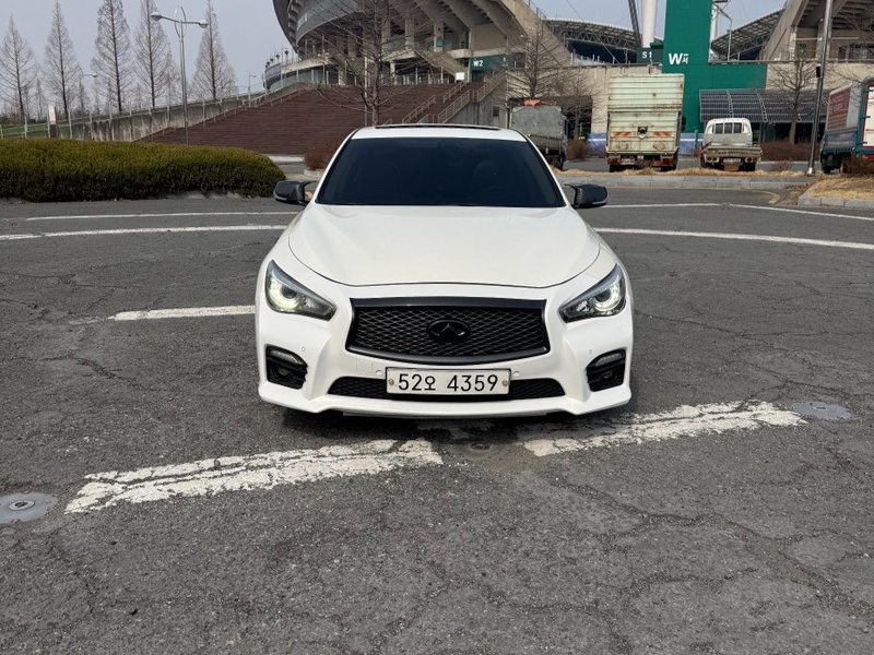 Infiniti Q50