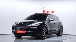 Porsche Cayenne 2021