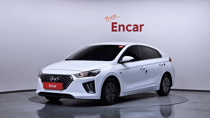 Hyundai Ioniq