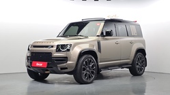 Land Rover Defender 2025